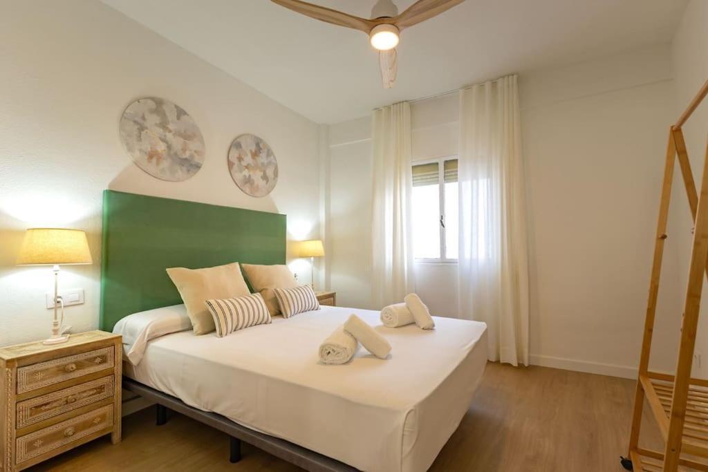 Bustos Tavera Suite เซบีญา ภายนอก รูปภาพ