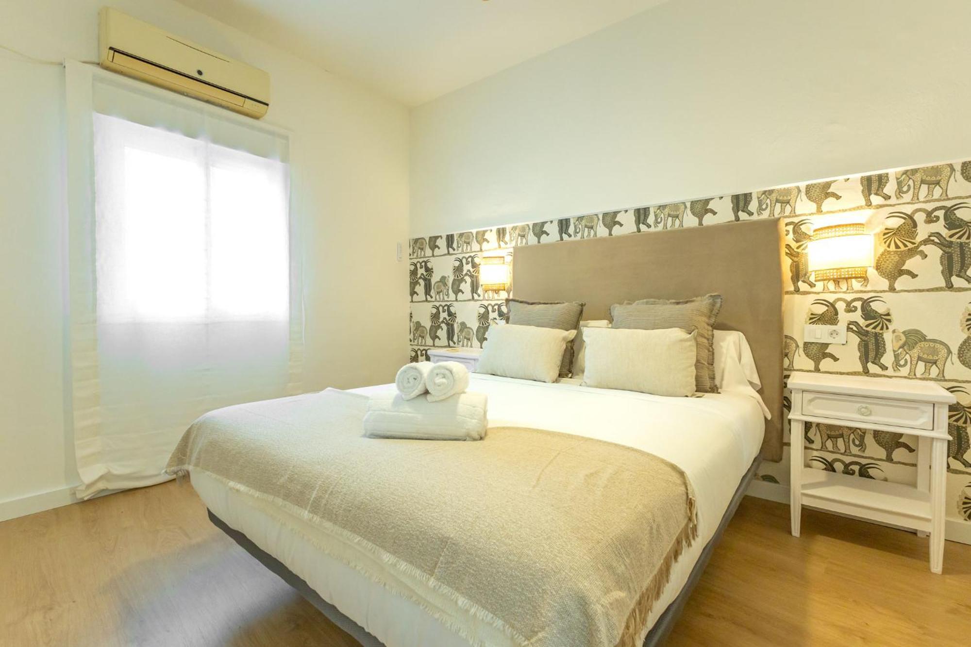 Bustos Tavera Suite เซบีญา ภายนอก รูปภาพ